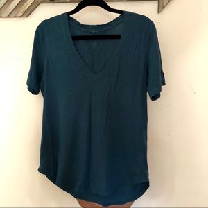 Lululemon Athletica Daily Wear Tee Shirt